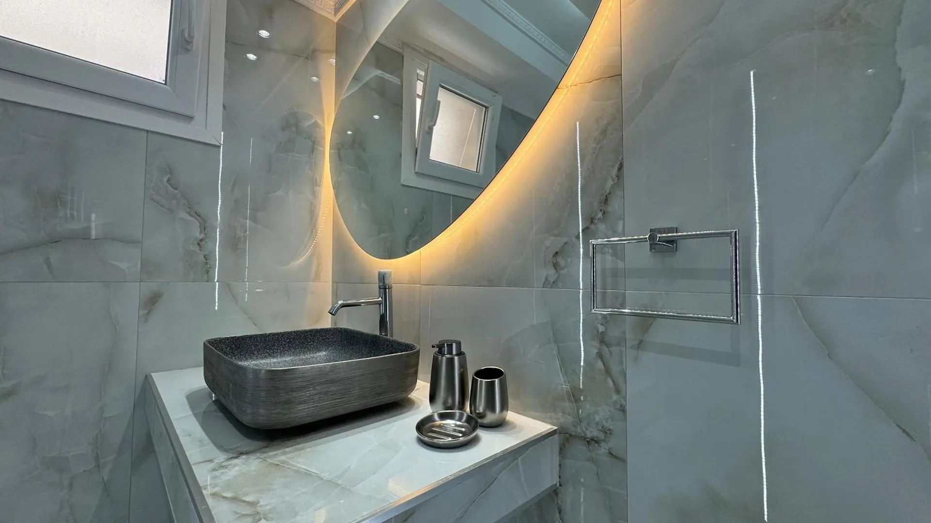 Stone Apartment 3 Thessaloníki